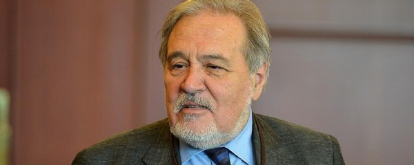 İlber Ortaylı Kimdir? Kaç Yaşında? Hayatı, Eğitimi, Eserleri...